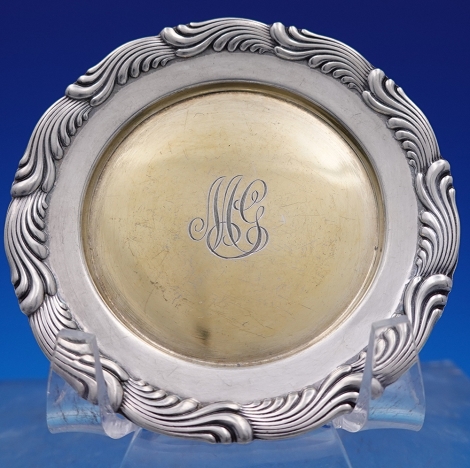 Butter Pat GW  #9854 3006  T mark  .7 oz  mono 